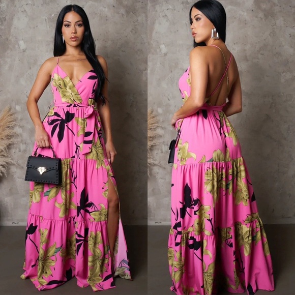 STAR MAXI DRESS - Picture 1 of 1